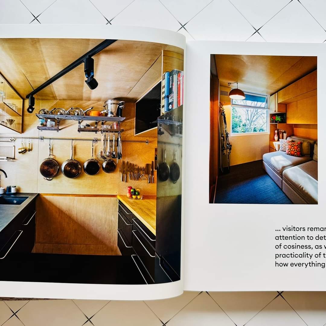 Booksmith2014's tweet photo. Small footprint design that proves living better doesn’t have to mean living larger. 
.
https://t.co/9DrkWbyj3H
.
#Thebooksmith #bookshop #bookstores #ร้านหนังสืออิสระ #ดีไซน์ #design #ออกแบบ #smallspace #homedesign #roomdesign https://t.co/J28FbAyzmW