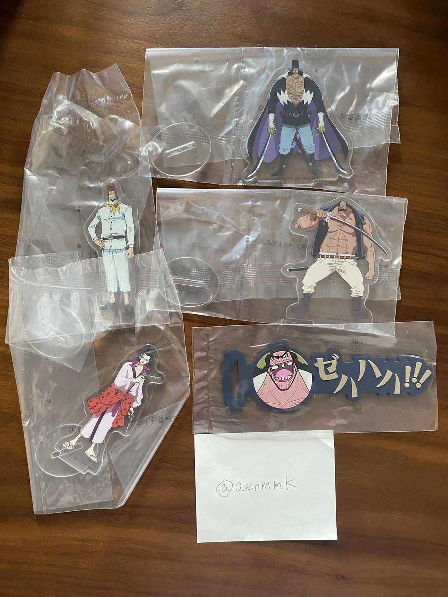 【交換】ワンピース 一番くじ 白ひげ海賊団
ラバーアソート アクリルスタンド

譲:H賞ティーチ
     G賞ビスタ イゾウ サッチ フォッサ
※ビスタはエースのみとの交換

求:H賞ハンコック
     G賞エース

郵送交換or都内手渡し希望。
検索からでもお気軽にお声掛けください。
よろしくお願い致します。