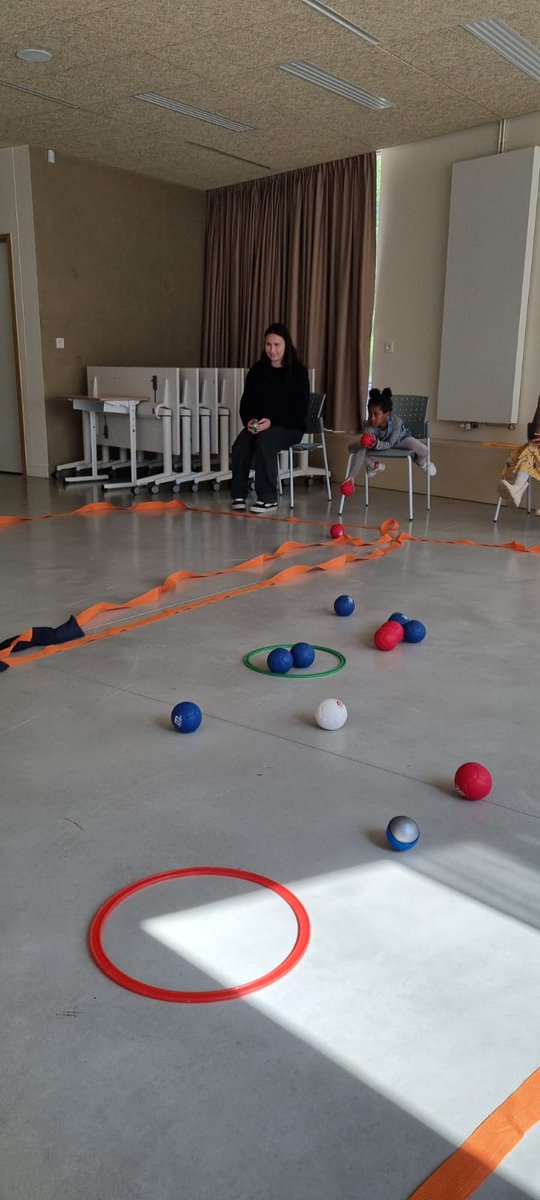 Ecole Toni Morrison tweet media