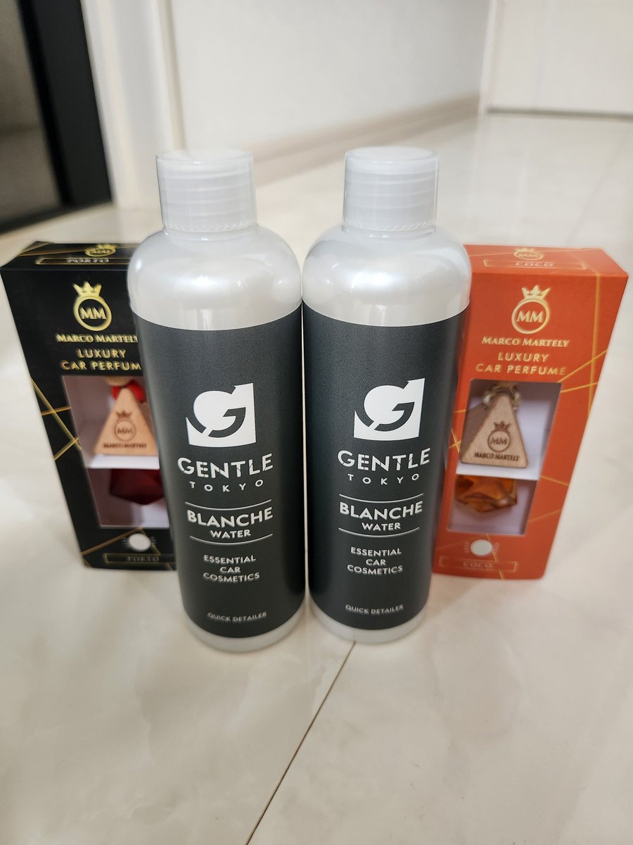 ぷらど最後の洗車✨

仕上げはBlanche waterにて👍👍

マフィさんおまけありがとうございます🙏

そしてプラドありがとう🥺