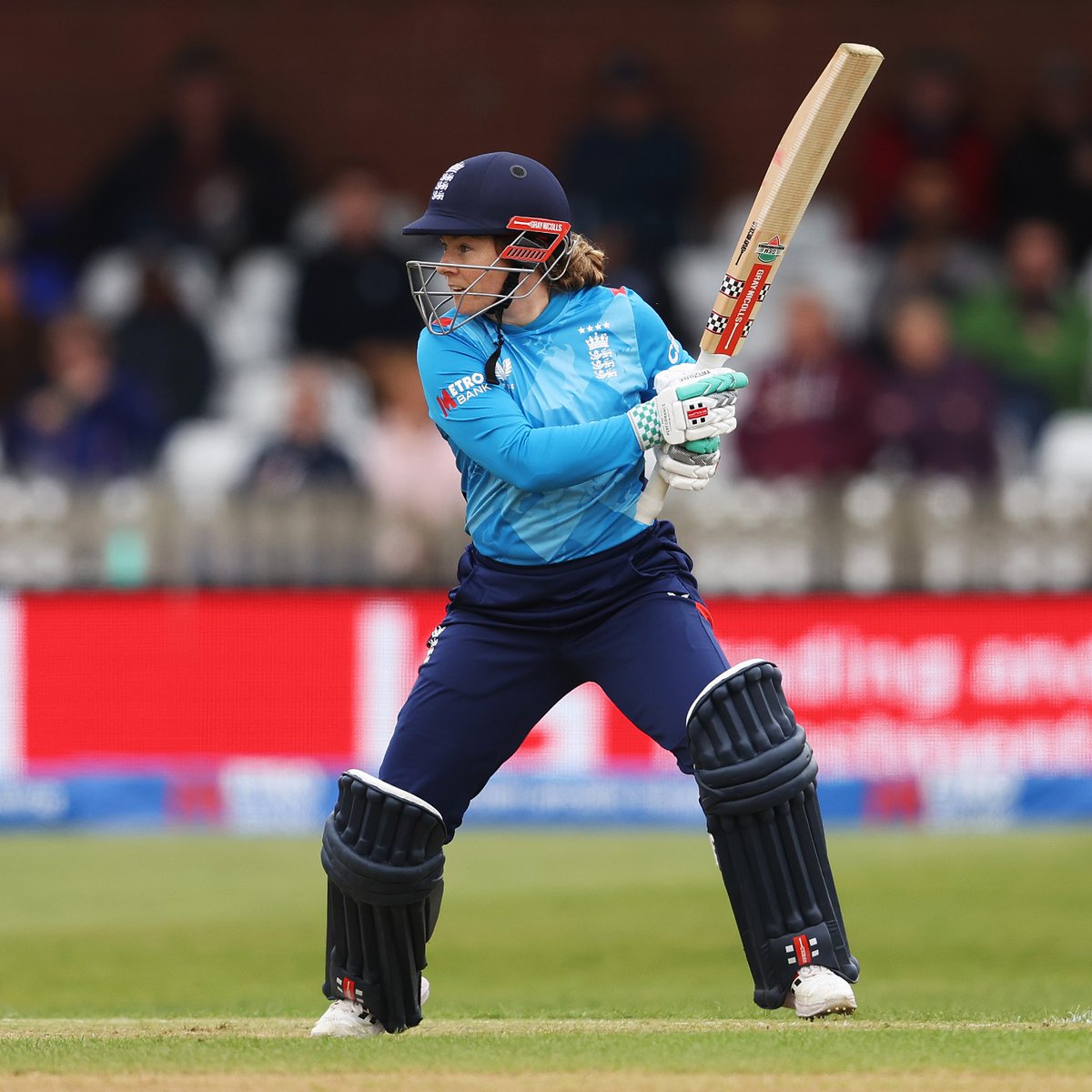 graynics's tweet photo. Helmet down to shoes. It's Gray-Nicolls all the way for @Tammy_Beaumont.

Shop Tammy's collection here: https://t.co/7zLgjVO9T7

#cricketer #cricket https://t.co/iCfVfbxMrE