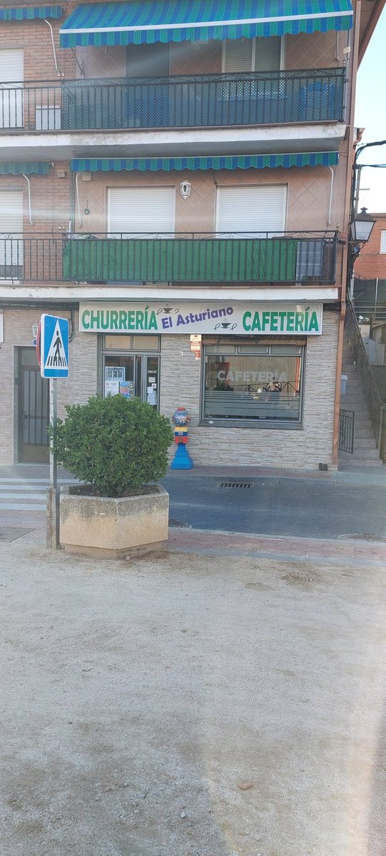 FranBcnMad's tweet image. Día de trabajo extra y desayuno guay 😜 #Porras #Chocolate #ChurreríaElAsturiano #PelayosDeLaPresa