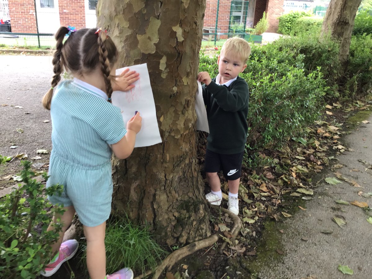 EYFS_BSA's tweet photo. After listening to the story The Giving Tree, our Nursery children set out to find a giving tree of their own! This one gave us some much needed shade and we rekindled a rather nostalgic pastime of making a bark rubbing! 
#bekind @BrackensdaleS https://t.co/MxzwlorcrW