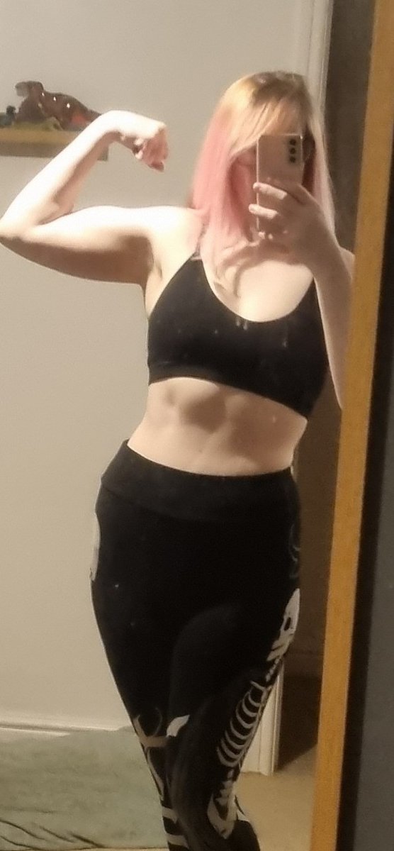 💀Honeko 骨子👻🔞 tweet media