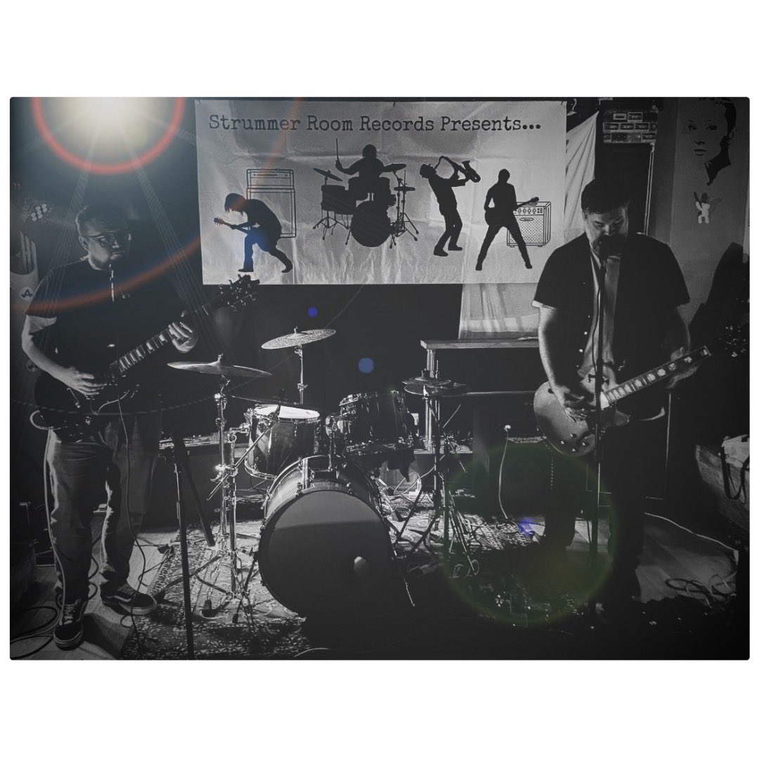 BarrelHaus (@barrelhausmusic) on Twitter photo Huge thanks to <a href="/Strummer_Room/">Strummer Room Records</a> and <a href="/ApothecaryTap/">The Apothecary Tap</a> for having us last night. @HPearsonmusic and The Faith Healers were awesome. Next up is <a href="/TheLibraryPub/">The Library, Oxford</a> on Friday with <a href="/sinewstheband/">Sinews</a> , <a href="/OHTHEHUMANITYMA/">OH THE HUMANITY!</a> and <a href="/OneFallMA/">ONE FALL</a> 🔥 Huge thanks to <a href="/Strummer_Room/">Strummer Room Records</a> and <a href="/ApothecaryTap/">The Apothecary Tap</a> for having us last night. @HPearsonmusic and The Faith Healers were awesome. Next up is <a href="/TheLibraryPub/">The Library, Oxford</a> on Friday with <a href="/sinewstheband/">Sinews</a> , <a href="/OHTHEHUMANITYMA/">OH THE HUMANITY!</a> and <a href="/OneFallMA/">ONE FALL</a> 🔥