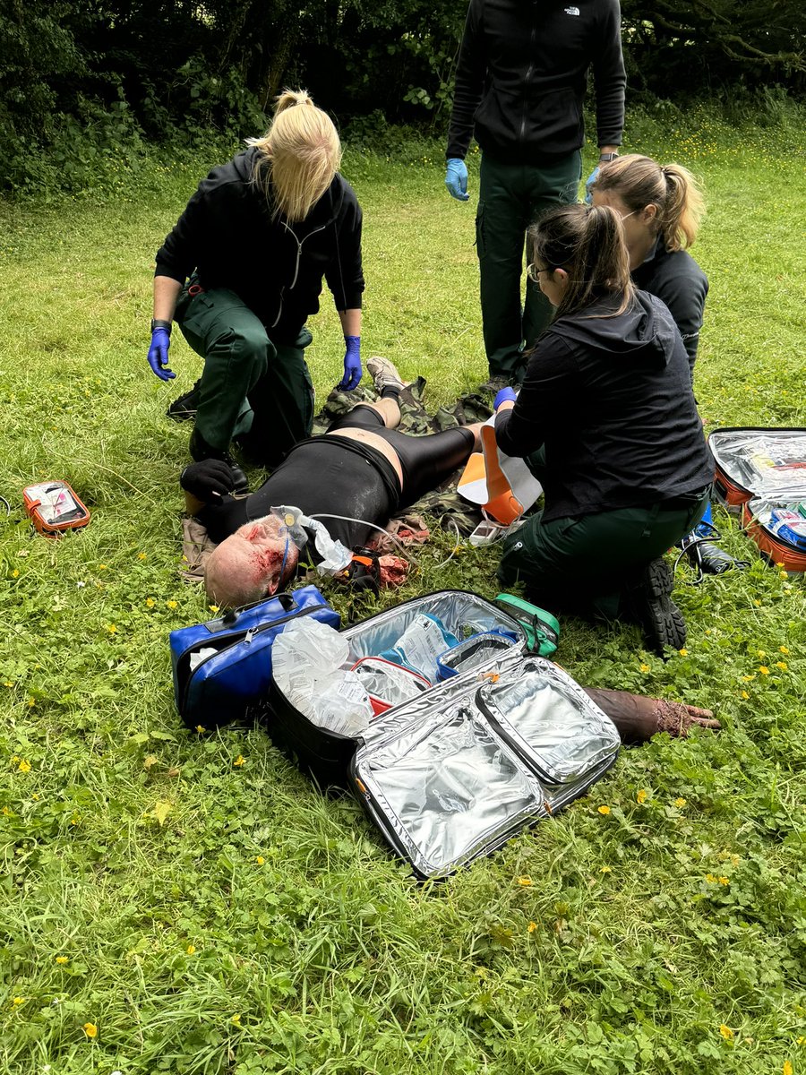 CruxMedical's tweet photo. High fidelity major trauma training day for pre hospital professionals- using top of the range kit and equipment - emotional but fun. Amazing day❤️ https://t.co/qfGxzRPVPj