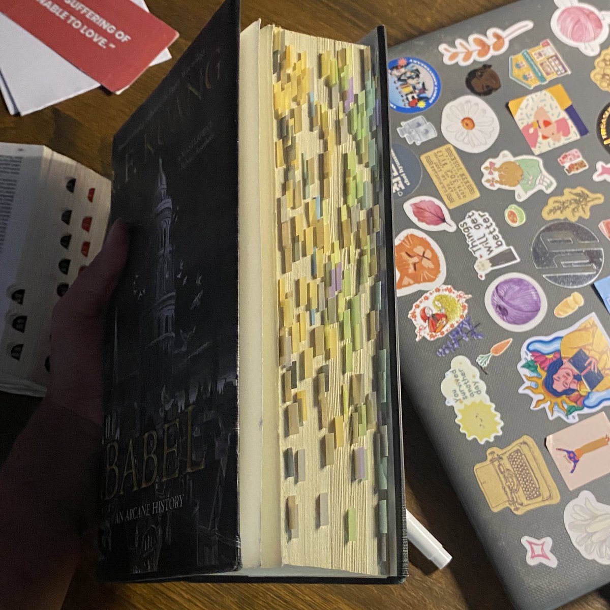 bookwormdaily's tweet image. how i use to annotate      vs          now