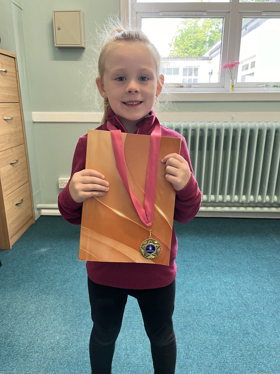 Another medal for football! What a star 🌟 #WQgoldenbook