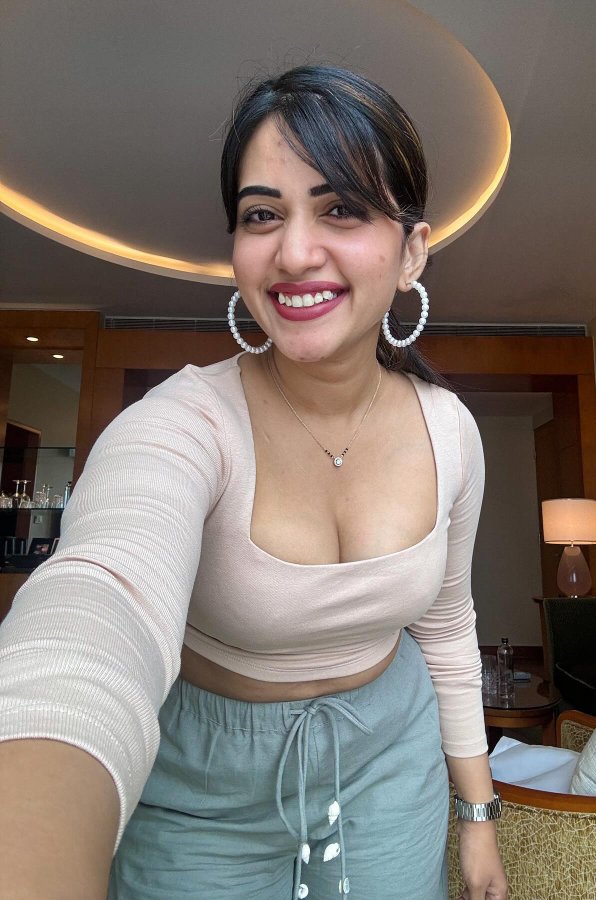 GQqXn1DWEAACJ4s?format=jpg&name=900x900