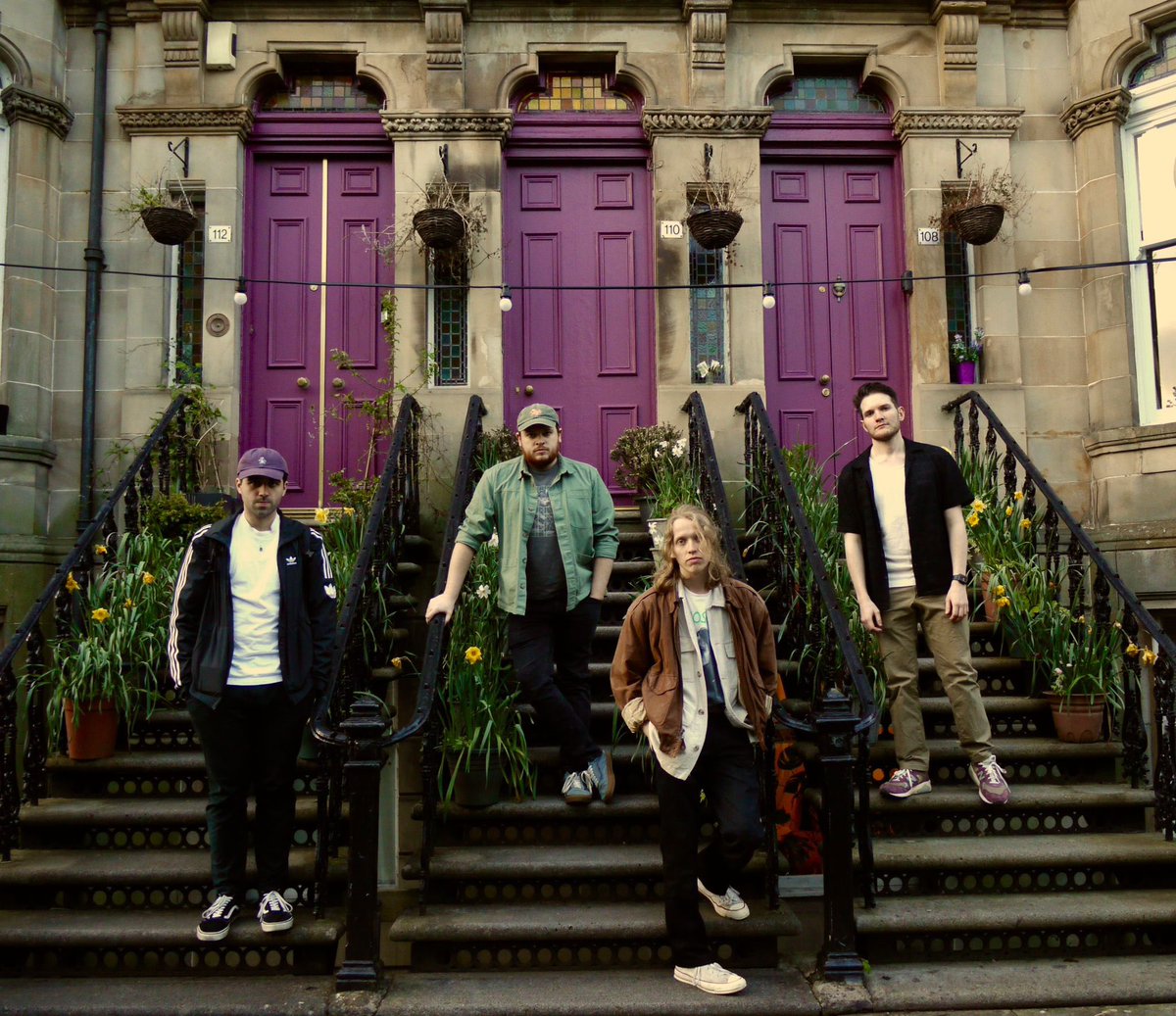 Cheers for the love on Goth Parade so far 🤟 A little birdie told us that you should tune into <a href="/BBCRadioScot/">BBC Radio Scotland</a> this evening for Billy Sloan… #punk #postpunk #band #electrichoney #newmusic #goth #alternative 

Listen to Goth Parade here: posterclub.ffm.to/gothparade