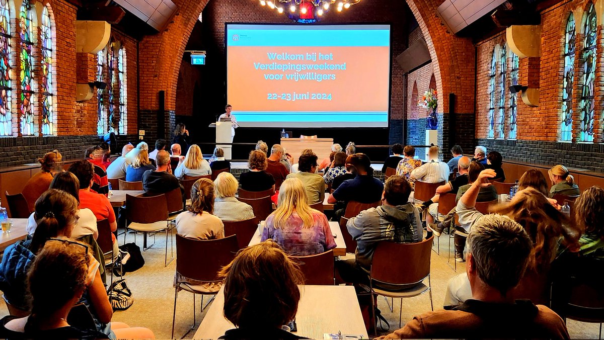 Het jaarlijkse #Verdiepingsweekend van #Mensa 
Aangeboden aan vrijwilligers van Mensa Nederland met dit jaar als thema #communicatie Daarnaast heerlijk #netwerken en heel veel #gezelligheid!