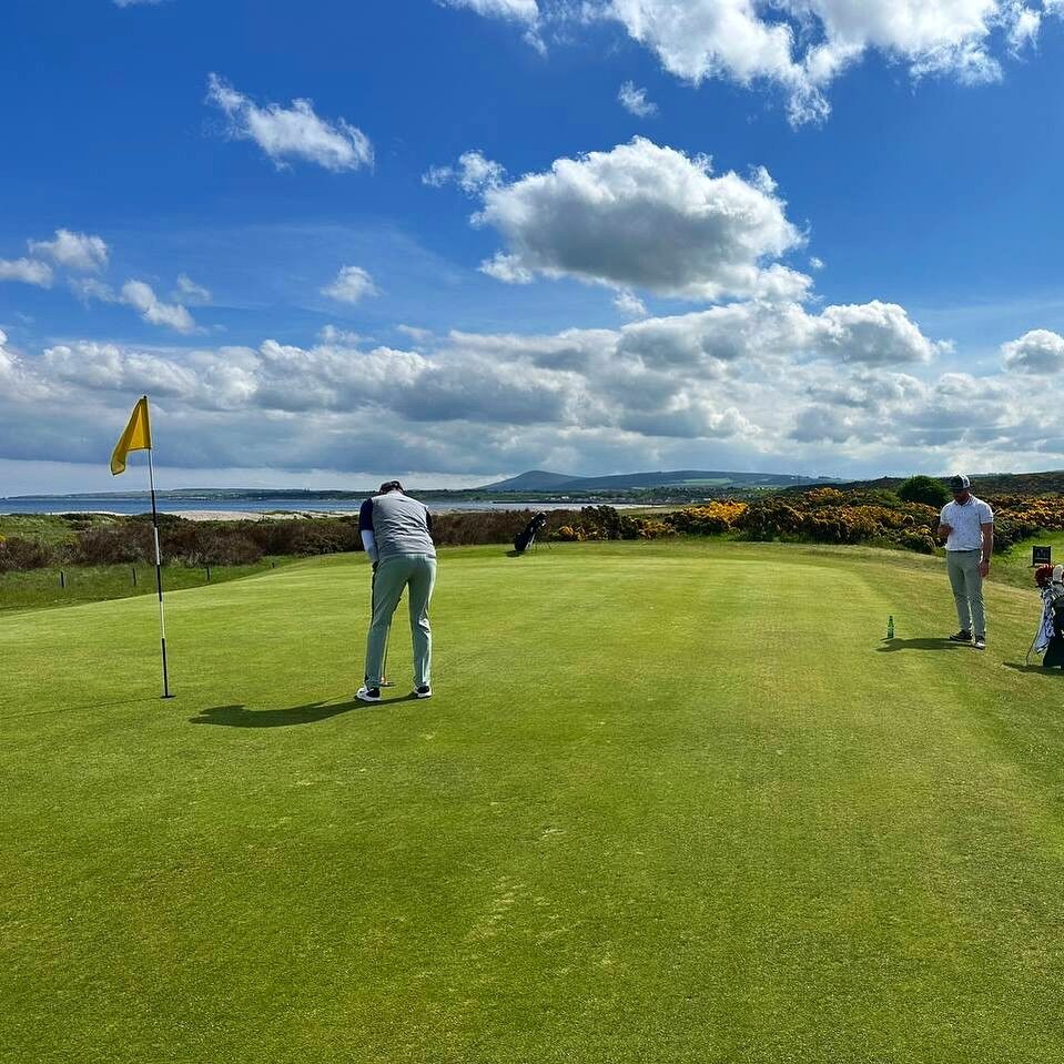 Perfect day for golf at <a href="/SpeyBayGC/">Spey Bay GC</a> ! ⛳ #SpiritOfGolf

With the Moray Speyside Golf Pass, you can enjoy Spey Bay and many other courses in the region at a reduced rate?

Experience #MoraySpeysideGolf now 👇
bit.ly/44mYbDj

📌 - Spey Bay, Moray Speyside
📷 - <a href="/SpeyBayGC/">Spey Bay GC</a>