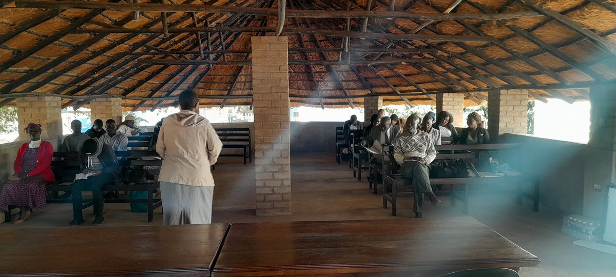 Yesterday, through <a href="/zccinzim/">Zimbabwe Council of Churches</a>
I managed to facilitate a "citizen-duty bearer interface meeting which was meant to enhance community engagement and participation in local governance processes, particularly in decision-making related to service delivery and development planning.