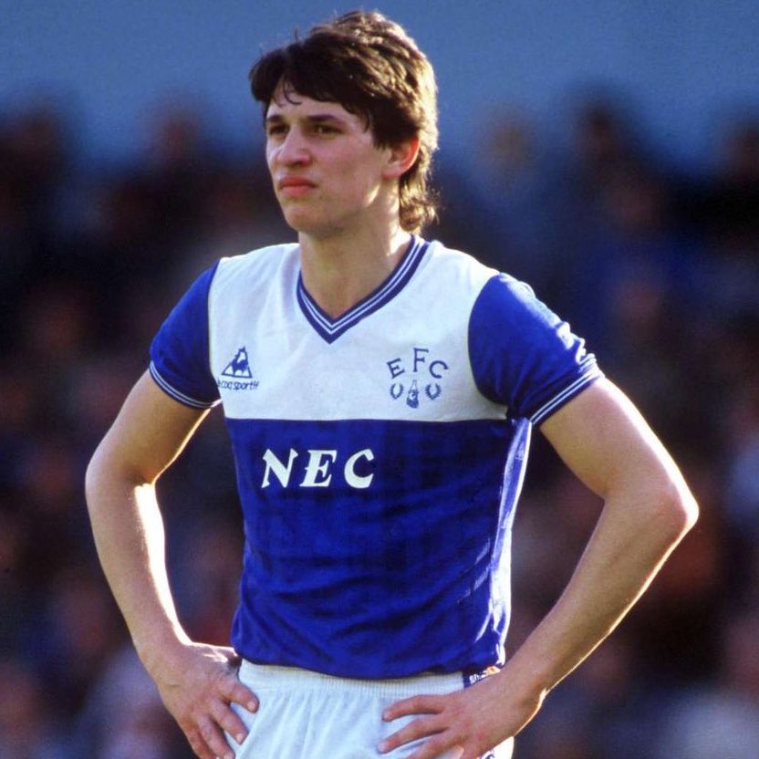 EvertonNewsFeed's tweet photo. 🗓#OnThisDay in 1985, Everton signed @GaryLineker for £800K from Leicester City!

🔵57 Games
⚽️40 Goals

A short stay but a memorable one https://t.co/u59cmbJXfZ