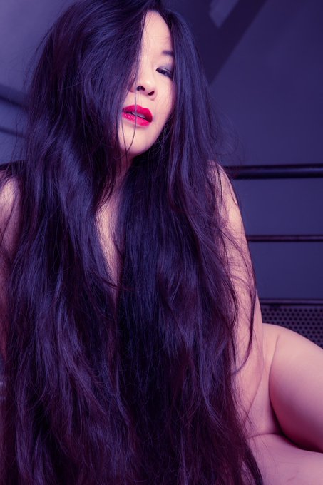 Bon week-end 😘 https://t.co/ROj1QqVezu<a href="/tag/rt"class="tags"><span>#rt</span></a><a href="/tag/mardimiroir"class="tags"><span>#mardimiroir</span></a>