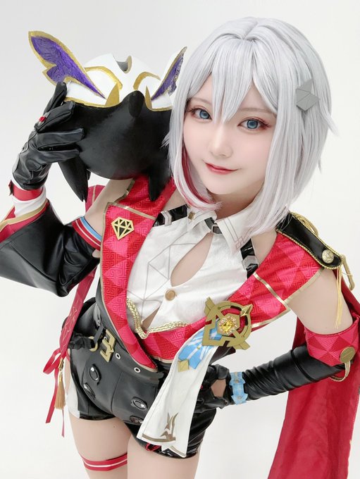 コスプレイヤーくれのTwitter画像11