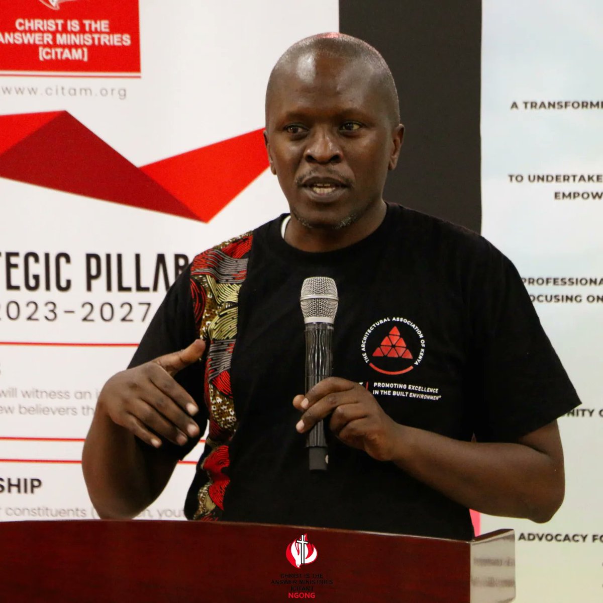 Arch_KE's tweet photo. Today at the Development Control and Environment Symposium hosted by the Social Action and Advocacy Arm by Citam Ngong, the association's CEO @Wanyoike represented the association, speaking of our Initiatives.
#JeUnaMjengo https://t.co/v38pVAV59Q