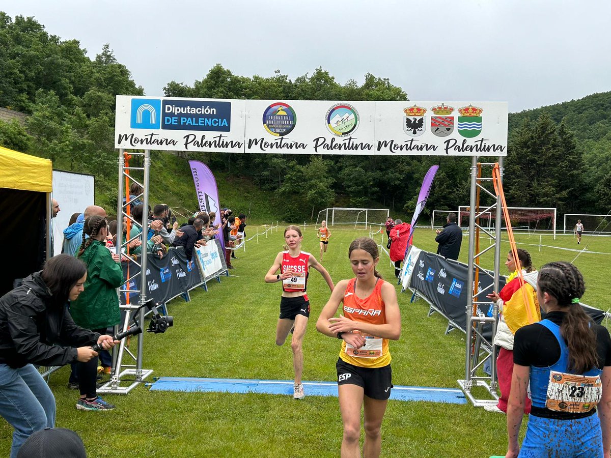 Copa Internacional Trail y Mountain Running Sub-18
<a href="/WMRAmountainrun/">WMRA</a>

 ORO POR EQUIPOS 🥇 👏👏👏👏

1ª Lucía Ferrari 🇮🇹 27:48 
2ª  Marina Pujalte 🇪🇸 28:13
3ª Anina Hirzel 🇨🇭 28:15
...
4ª Candela Pérez 28:19
12ª Sandra González 
25ª María Camacho 

#EspañaAtletismo