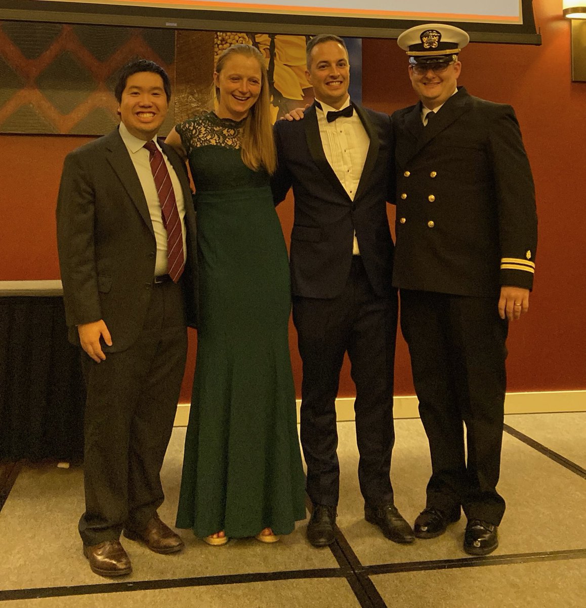 My crew vs your crew, anytime anywhere

#WeLookLikeSurgeons