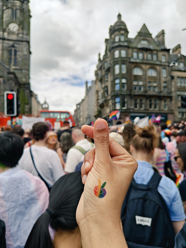 When people unite for #love..

#EdinburghPride #PrideMarch