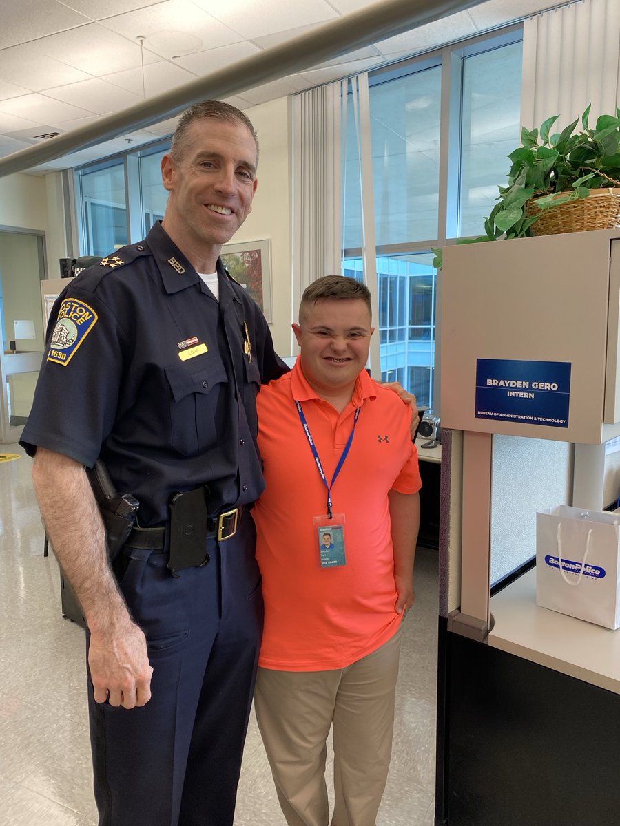 bostonpolice's tweet image. Congratulations to BPD Intern Brayden Gero on completing his internship at BPD HQ in conjunction with the PSE Think College/ Institute for Community Inclusion at the University of Massachusetts Boston. We hope he enjoyed his internship as much as we enjoyed working with him.