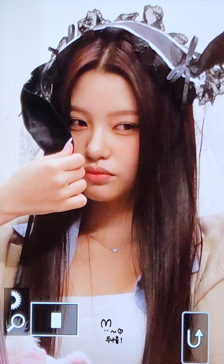 CSR_DUNA's tweet photo. 240622 팬싸 프리뷰

#첫사랑 #CSR #두나 #DUNA #두나랑콩콩 @CSR_offcl https://t.co/eWkcXZIYRv