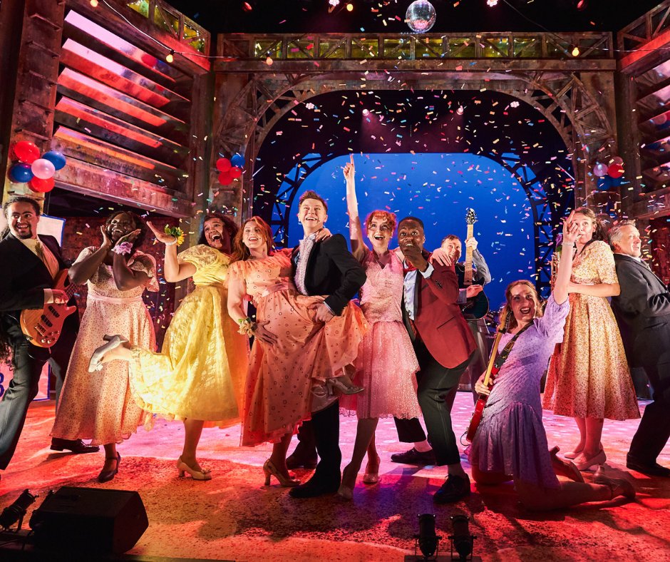 ‘A colourful, joyous, celebratory show – bring your dancing shoes for the finale!’

★ ★ ★ ★ ★ for #Footloose at the Pitlochry Festival Theatre <a href="/NewWolsey/">New Wolsey Theatre</a> <a href="/feeorr/">Fiona Orr</a> 

musicaltheatrereview.com/footloose-pitl…