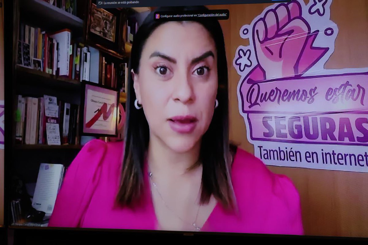 aparlexpa's tweet photo. BIenvenida de @aparlexpa a las nuevas diputadas.
El @tepanama fue nuestro escenario. El Magistrado Presidente ofreció palabras iniciales. Nuestra presidenta, @cano_corina dio la bienvenida oficial. Nuestra asesora y fundadora d @aparlexpa presentó el documental de #aparlexpa https://t.co/OeYgUPYnrQ
