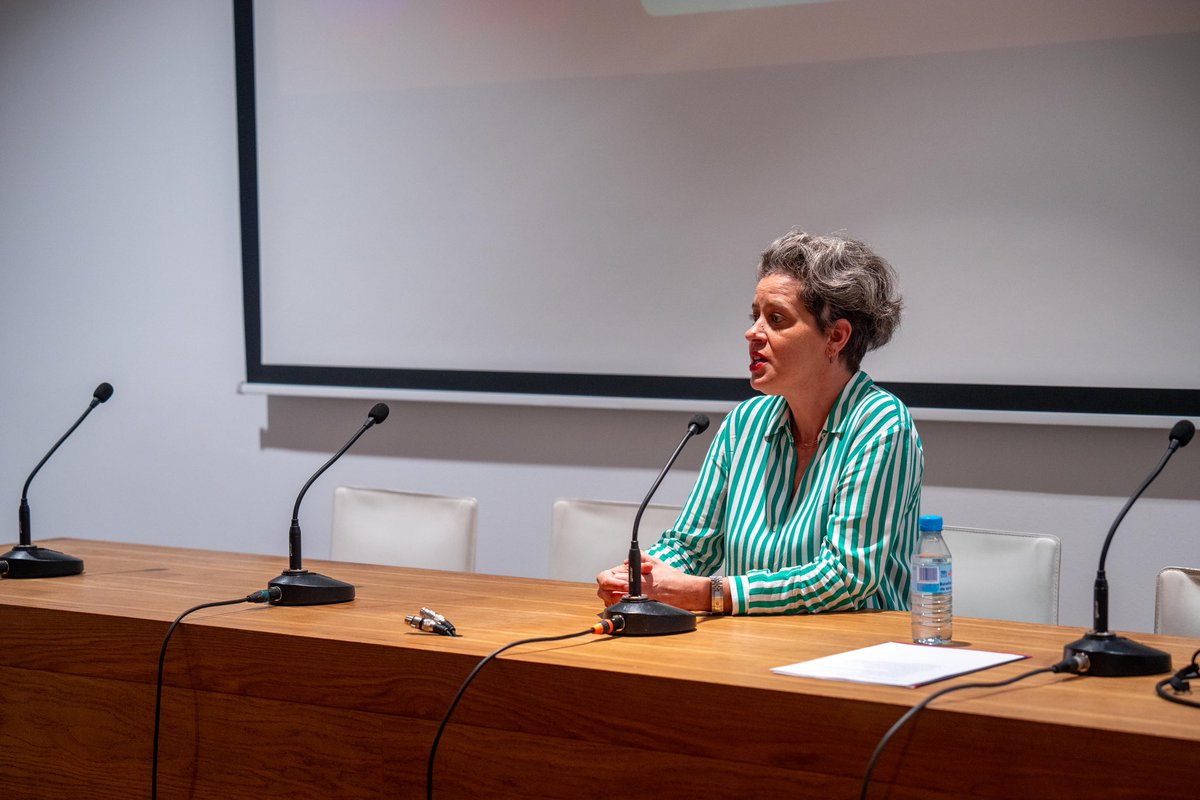 🏳️‍🌈 Arrinca a programación do Orgullo Coruñés na Fundación Luis Seoane co coloquio “Nós Mesmas” de LesWorking e Les Coruña

💪 Tres semanas de actividades que chegan aos barrios para celebrar que A Coruña é unha cidade aberta e diversa: i.gal/OrgulloCorunes