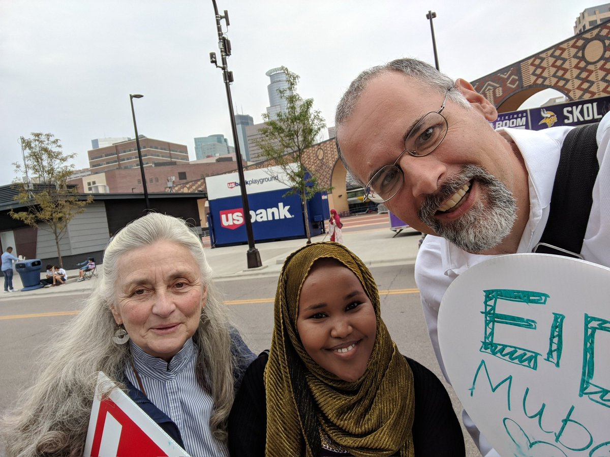 AppleEyedOne's tweet image. Megan❤️Certeza surely does @thestudyofRoses

My kid played 2nd life when they hacked ways to inject into Sims or whatever deepfakes indistinguishable from 1st video, which isn’t a deepfake

Everything’s Awesome #HackNotCrime Streisand nose that’s my neighbor+🇺🇸Rep🩳#HorrorPrompt