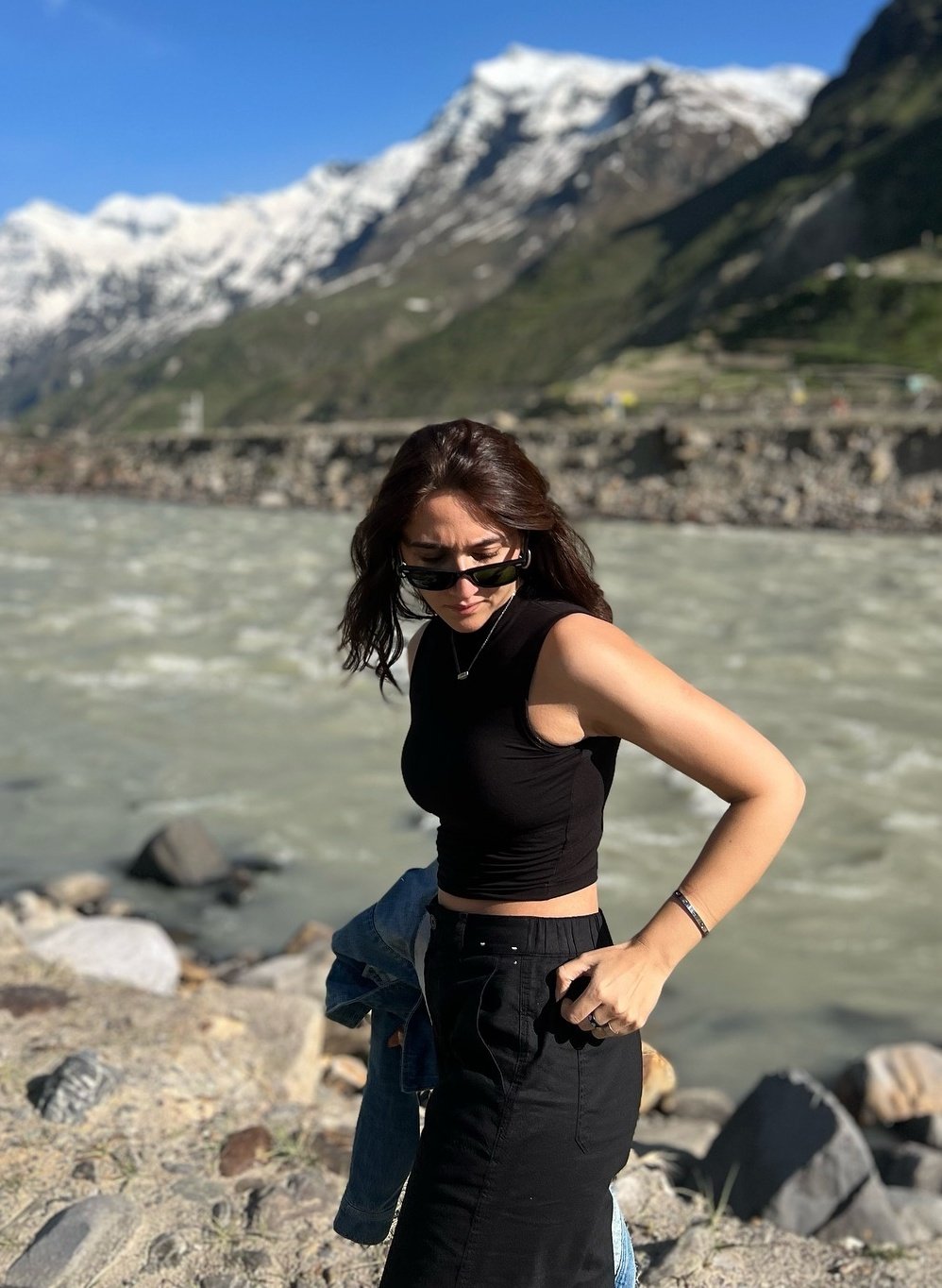 GQr5NGtaEAEAbsr?format=jpg&name=large