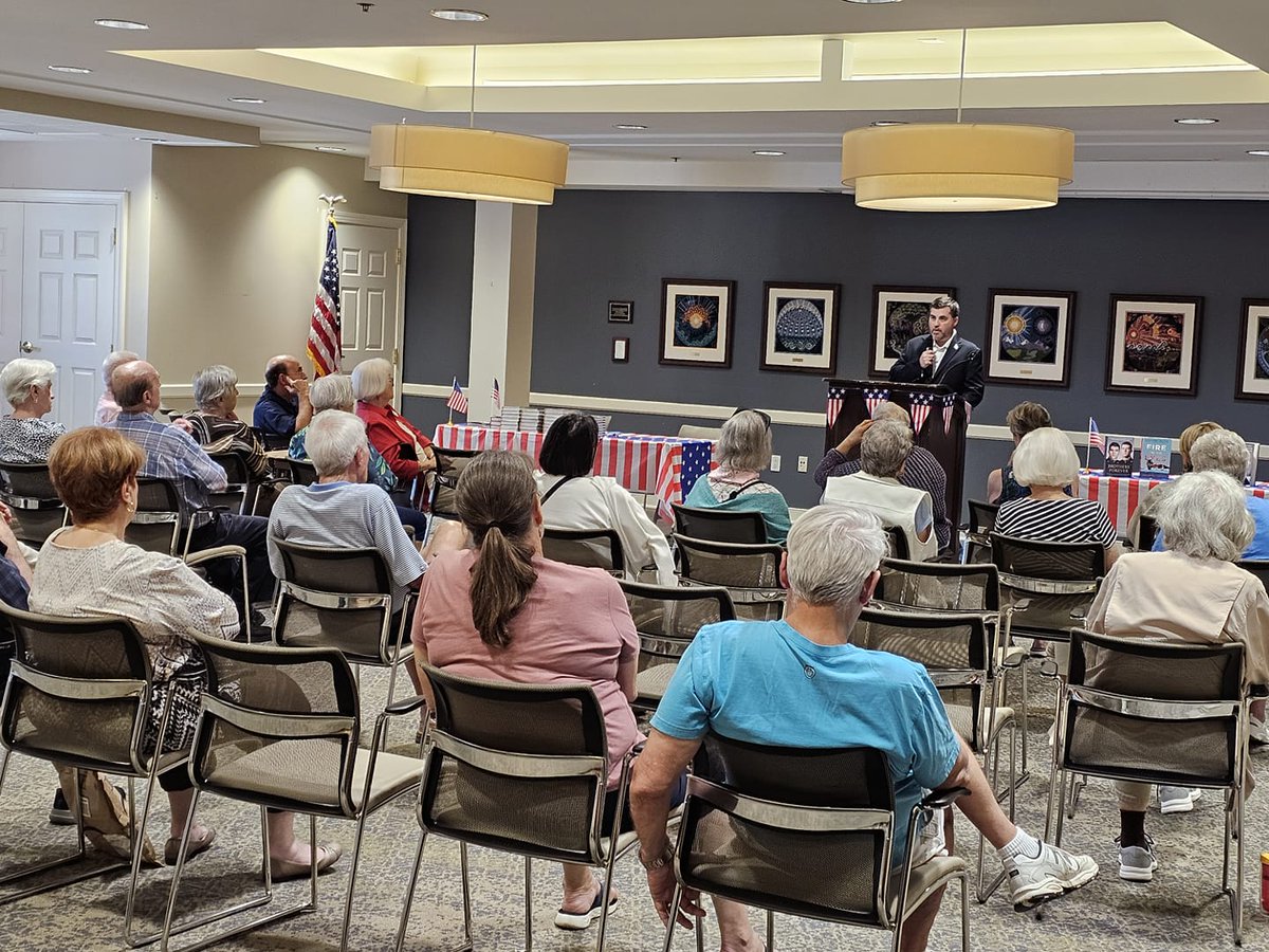 Tom Sileo (@tsileo) on Twitter photo Thanks to <a href="/ActsRetirement/">Acts Retirement</a> community Buckingham's Choice for inviting me to discuss #IHaveYourBack & previous books <a href="/BeBoldBook/">Be Bold</a>, <a href="/3WiseMenBook/">Three Wise Men</a>, <a href="/8SecondsCourage/">8 Seconds of Courage</a> & <a href="/TravisBrendan/">Brothers Forever</a> on Friday in Maryland! 🇺🇸 Thanks to <a href="/ActsRetirement/">Acts Retirement</a> community Buckingham's Choice for inviting me to discuss #IHaveYourBack & previous books <a href="/BeBoldBook/">Be Bold</a>, <a href="/3WiseMenBook/">Three Wise Men</a>, <a href="/8SecondsCourage/">8 Seconds of Courage</a> & <a href="/TravisBrendan/">Brothers Forever</a> on Friday in Maryland! 🇺🇸