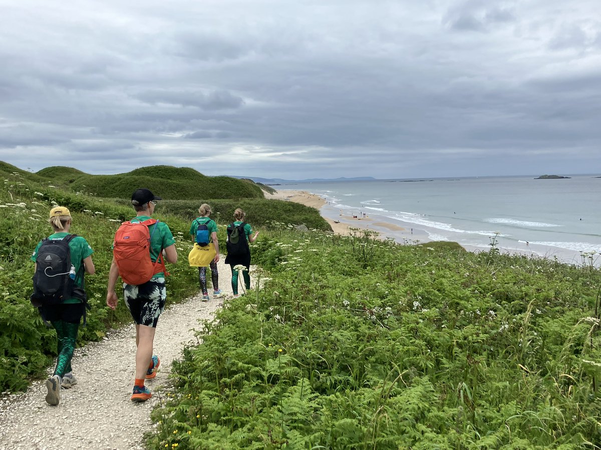 PippaCrerar's tweet photo. @macmillancancer @CR_UK Final pit stop! 😅 Stuffing our faces with snacks &amp; still talking non-stop. All feet okay with 19 miles down, just seven to go. And we need just £287 to hit our team total of £10,000!! If you can, please donate @macmillancancer @CR_UK 

https://t.co/fNx5vXN9u9 https://t.co/60dmgf4XdK