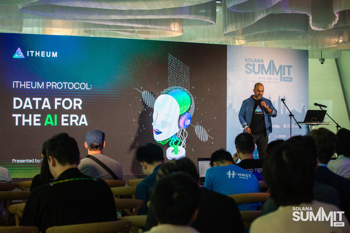 SolanaSummitOrg's tweet image. 5️⃣ prize goes to @itheum

They're building the data layer for the AI era by tokenising your data using NFTs!