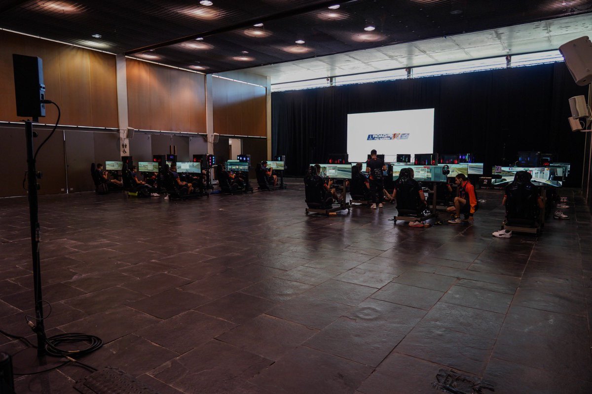 Real Federación Española de Automovilismo (@rfedea) on Twitter photo Todo listo para una vibrante tarde de #RoadtoFiaGamesCastellón por un puesto en los <a href="/fiamgames/">FIA Motorsport Games</a> . Todo listo para una vibrante tarde de #RoadtoFiaGamesCastellón por un puesto en los <a href="/fiamgames/">FIA Motorsport Games</a> .