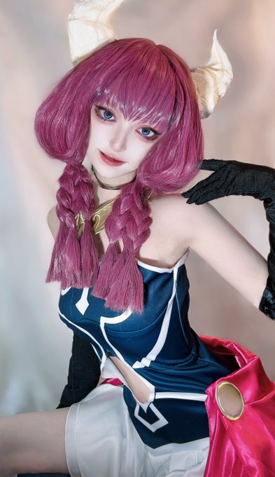 Twitterのコスプレ画像12