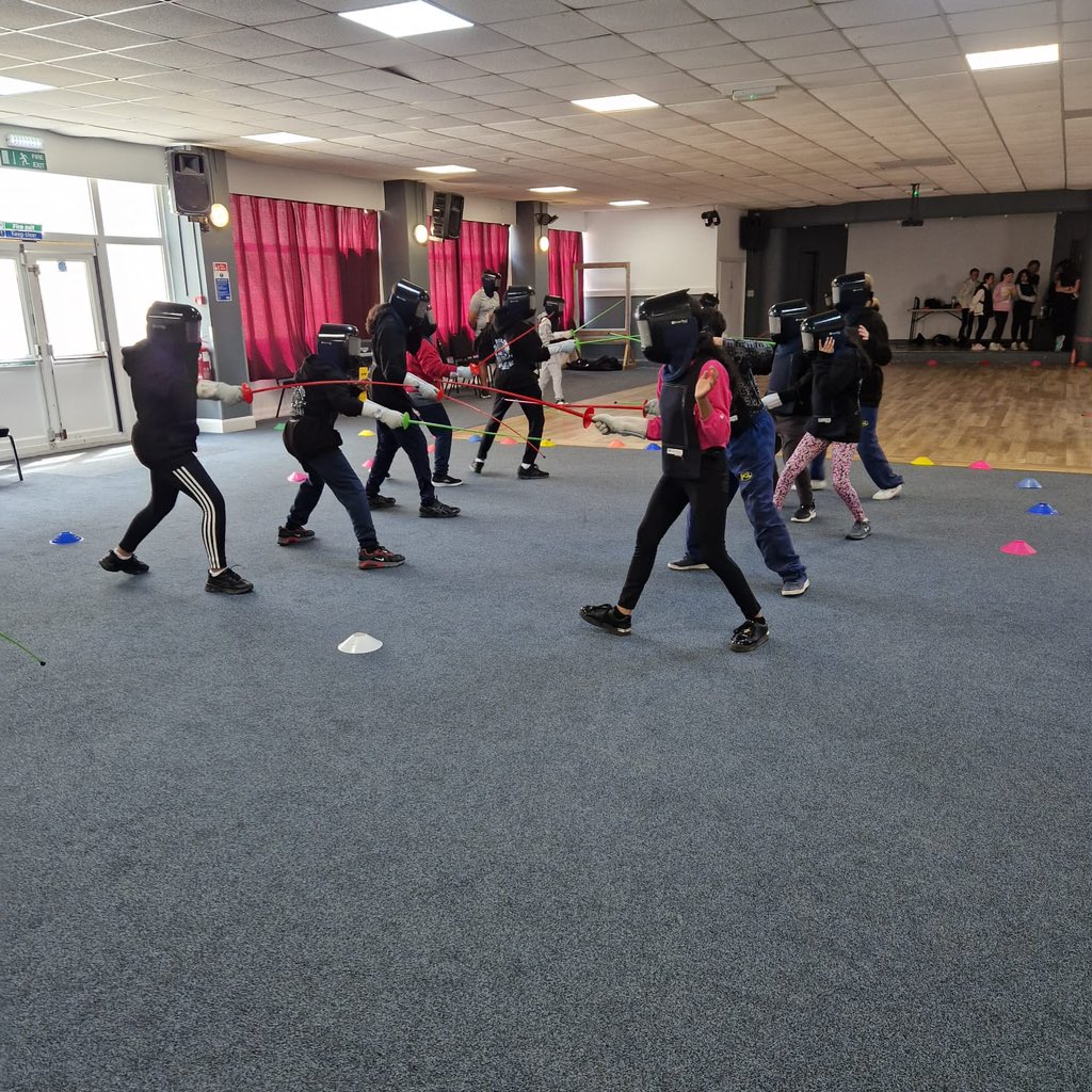 STMM20's tweet image. Y6 are taking part in a brilliant set of activities in our first full day here at PGL: rifle shooting 🎯, wall climbing 🧗‍♂️, fencing 🤺, and zip-lining! Groups have completed their first two activities this morning and are now making their way to the dining hall to refuel 🥪 🥗