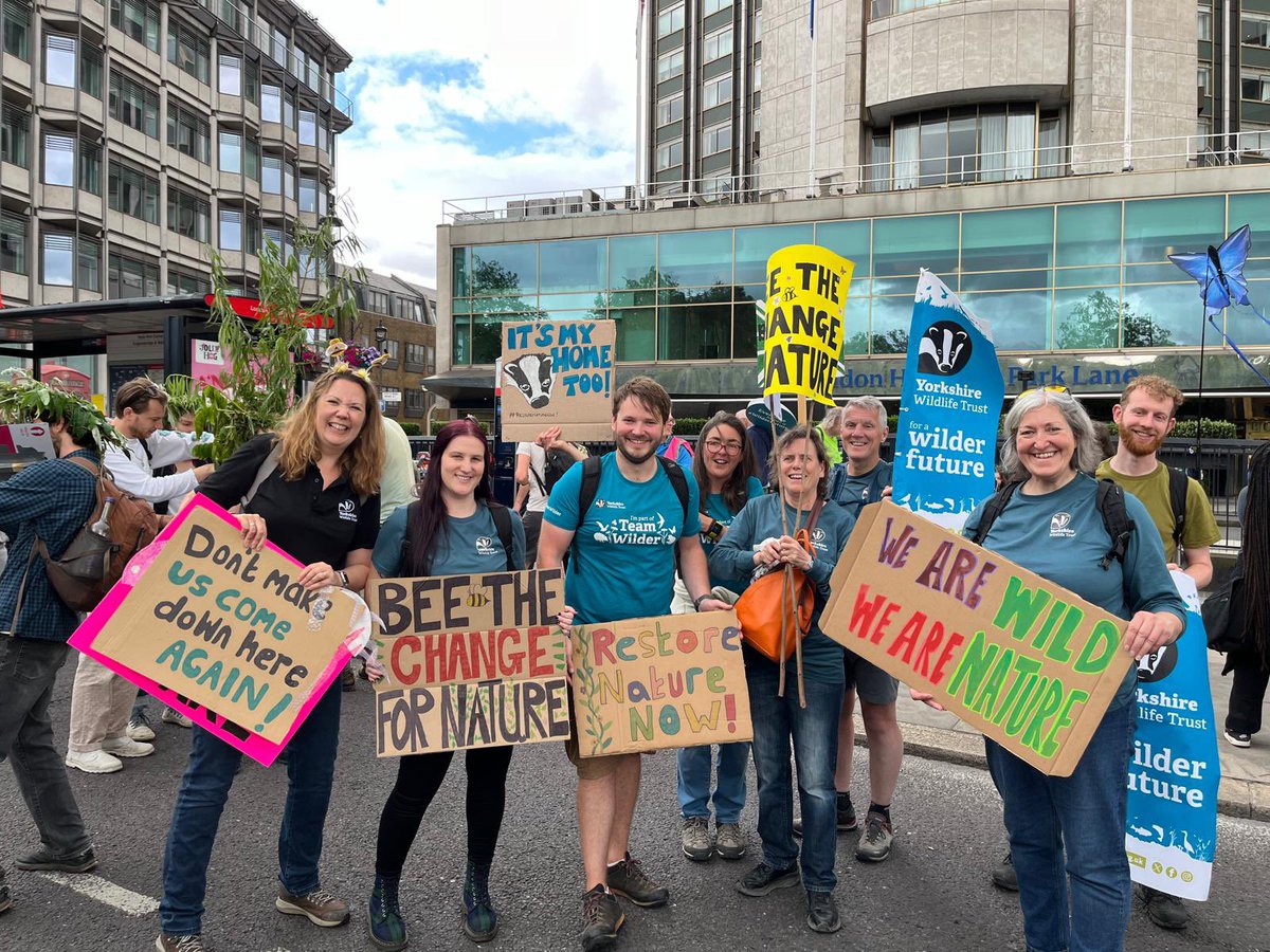 YorksWildlife's tweet photo. We are wild - we are nature! 💚

Yorkshire Wildlife Trust are ready to #marchfornature 🐝

Join the live stream in approx. 1 hour - https://t.co/c029GFSpuJ

#restorenaturenow @RNNMarch https://t.co/vKTLCFpJJQ