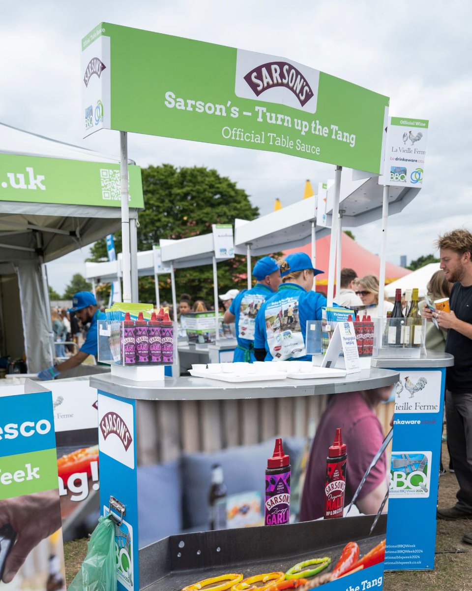 SarsonsUK's tweet photo. We had a great time at the Lambeth Country Festival showcasing our super tasty Dip &amp; Drizzle products!

Have you tried it yet?

#lambeth #lambethcountryfestival #foodfestival #sarsons https://t.co/QGofAIUxCf