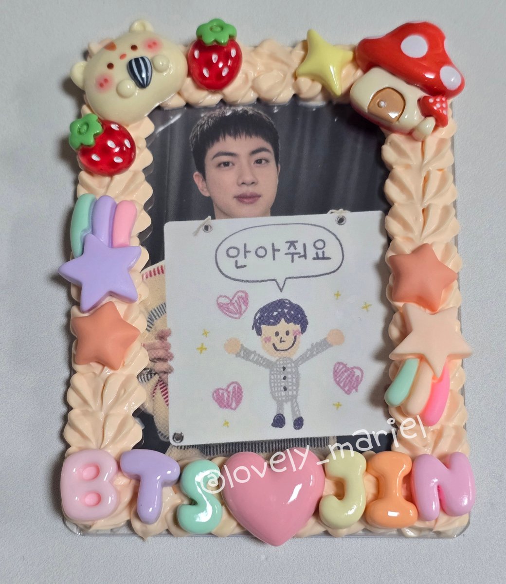 2024년 6월13일의 석진이가 너무 예뻐서 여는 #블리_이벵
맞트친 또는 팔로워 2분께 드릴게요💜
🐹 #RT only
🐹 국내주소 아미2분, 배송비는 부담 부탁드려요🫶
💜 6월 24일 당발, 사진 속 탑꾸 + 포카 같이 보내드려요! 안아줘요 석지니 투명포카 1장도 같이갑니다🥰