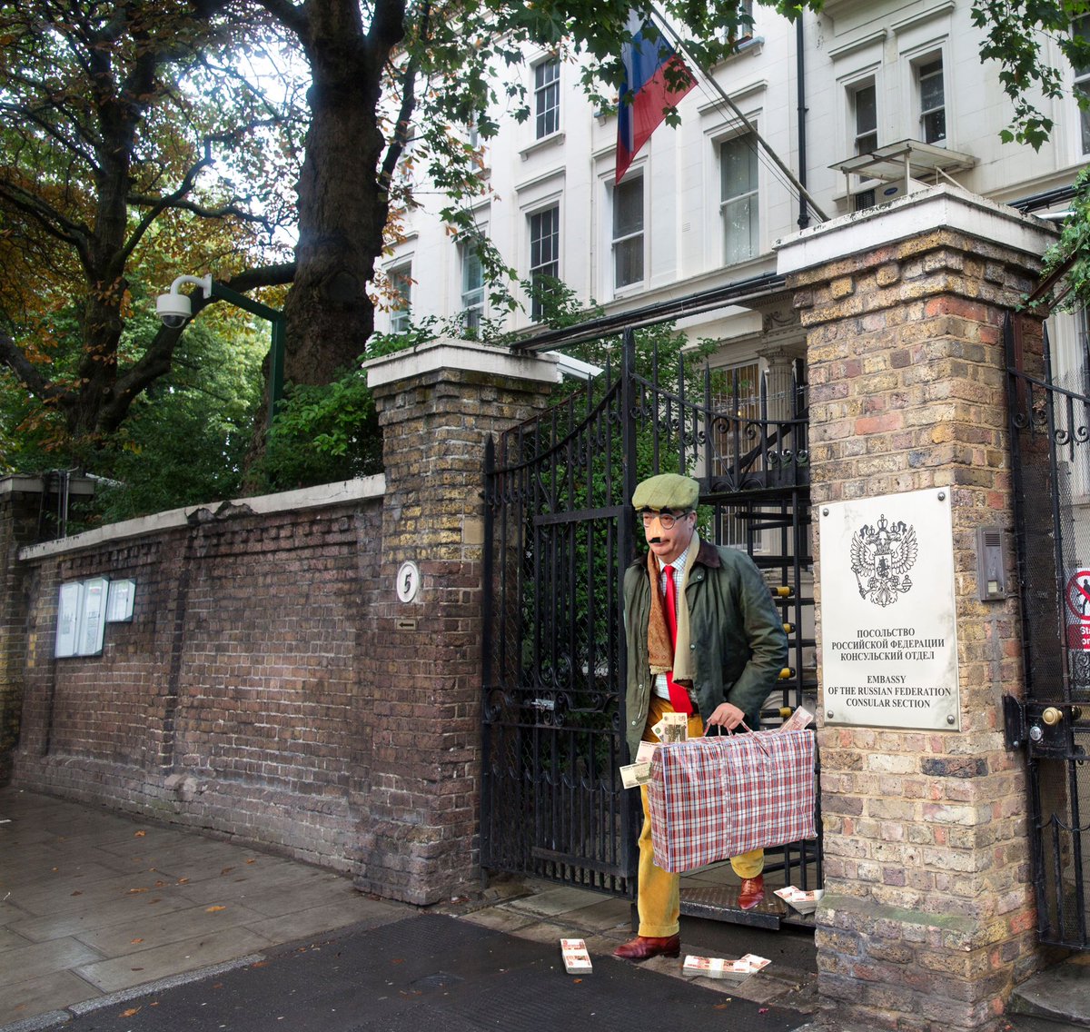 coldwarsteve's tweet image. @Nigel_Farage