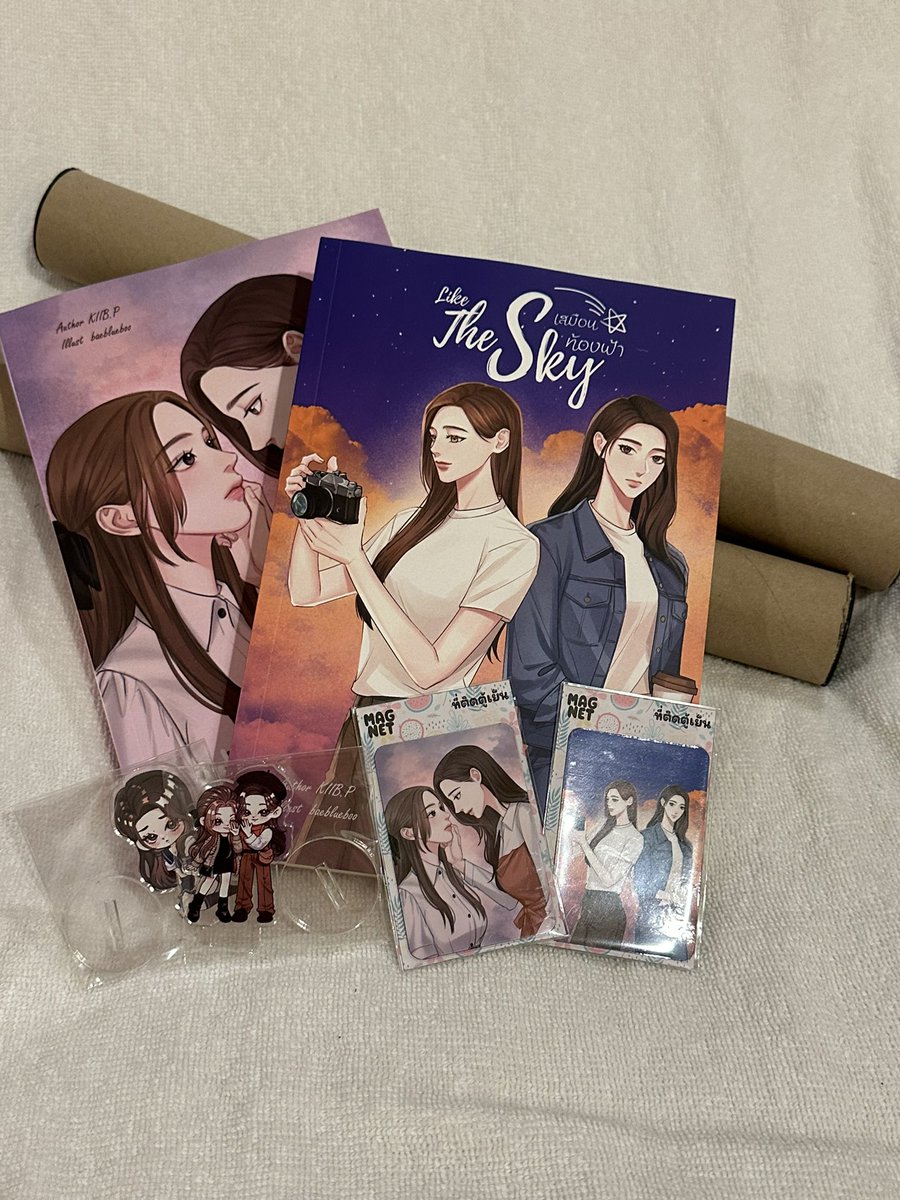 M_MapleTree's tweet photo. ถึงแม้ห้องของน้องจะไม่มีที่วางหนังสืออีกแล้ว แต่น้องคนนี้มีพื้นที่สำหรับพี่เสมอ
@KIIB_P
#Likethesun
#Likethesky https://t.co/OLsGQOt4ar