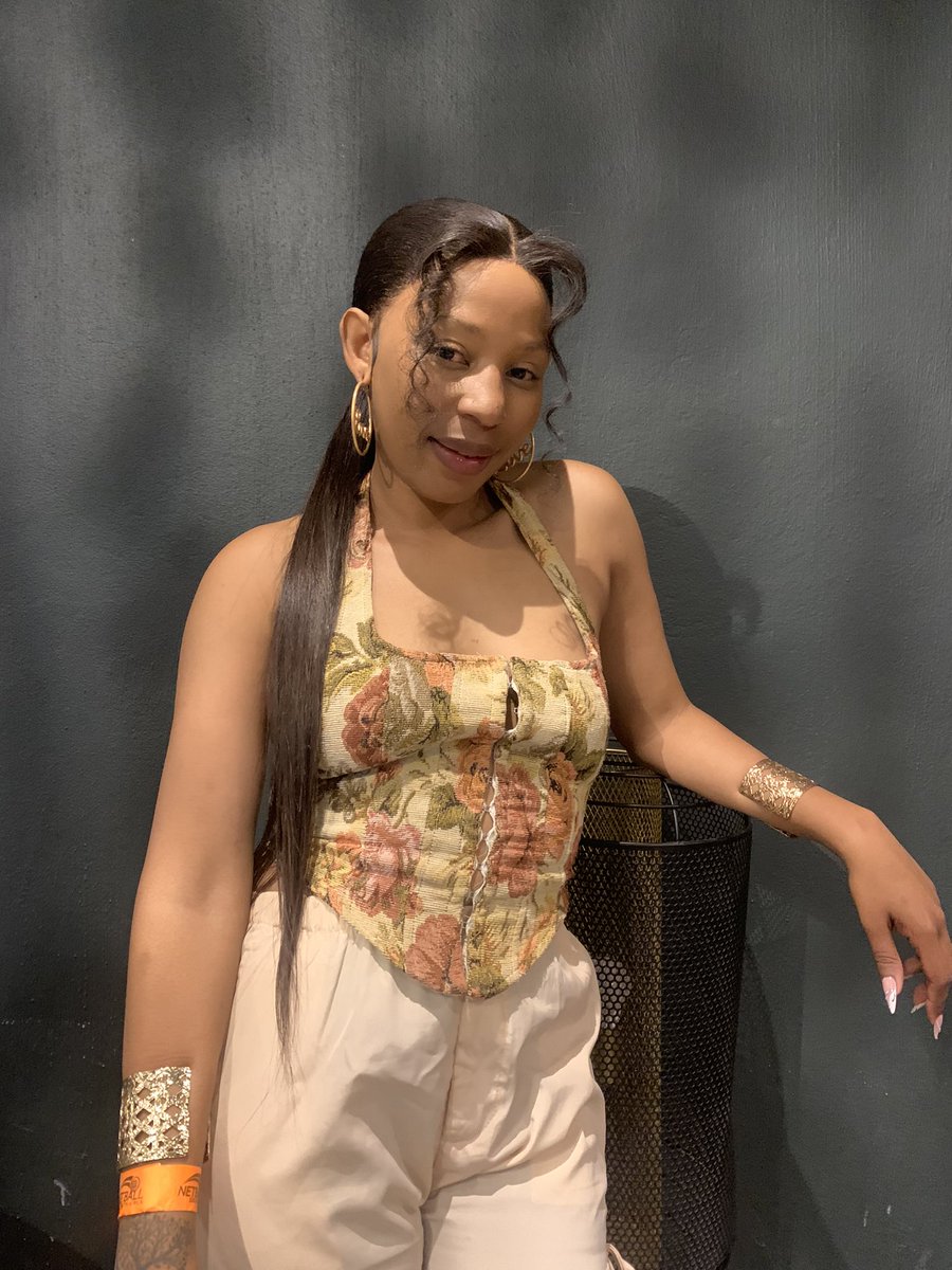 Cindy Williams tweet media