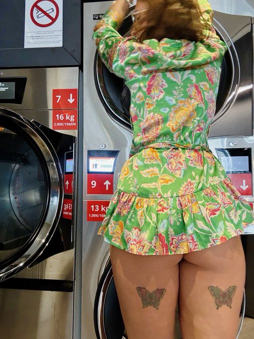 Hai da lavare qualcosa? https://t.co/z8XiFfaW6b<a href="/tag/pregnant"class="tags"><span>#pregnant</span></a>