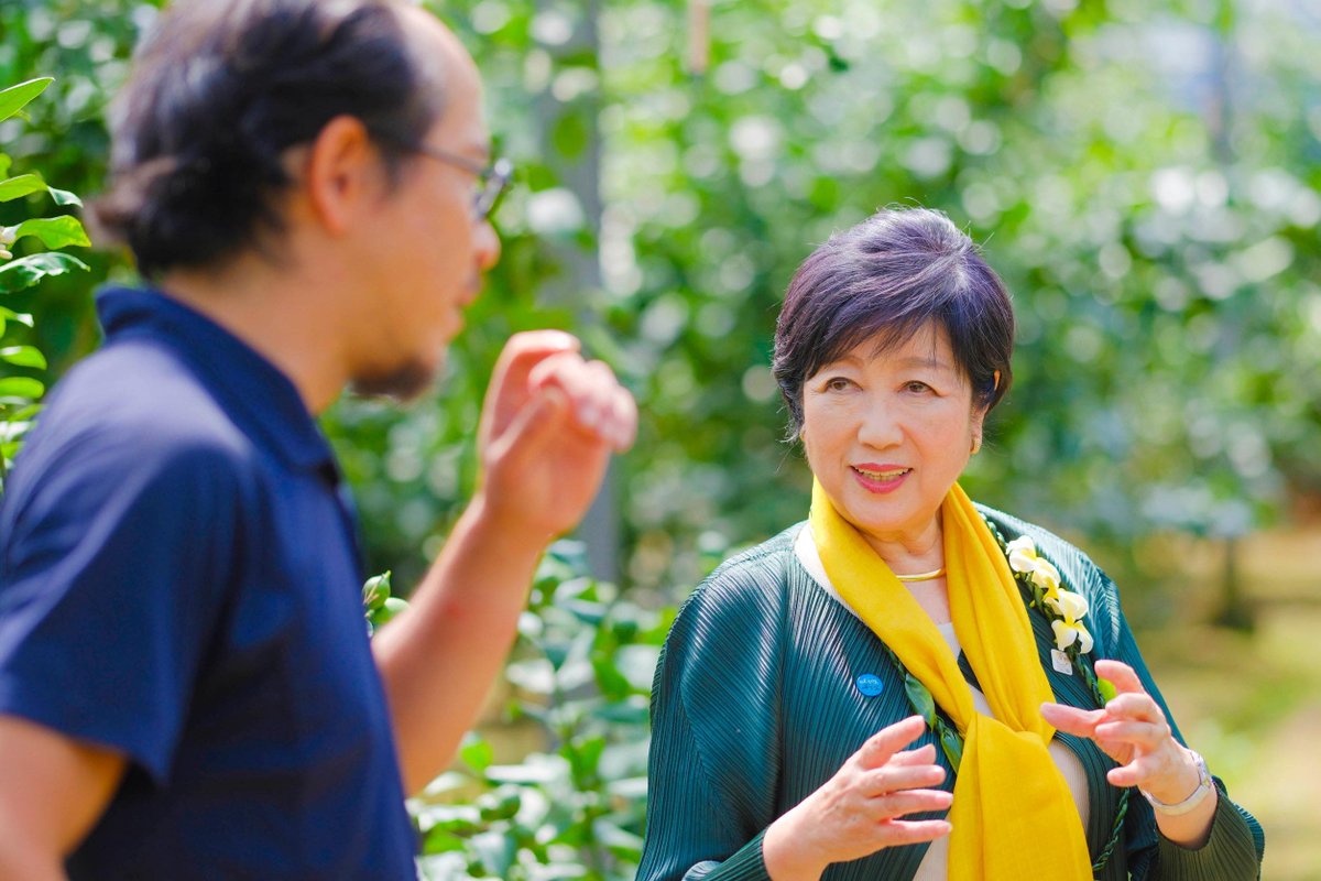 八丈島では島内各地の視察も行いました。 放牧酪農をしているゆーゆー