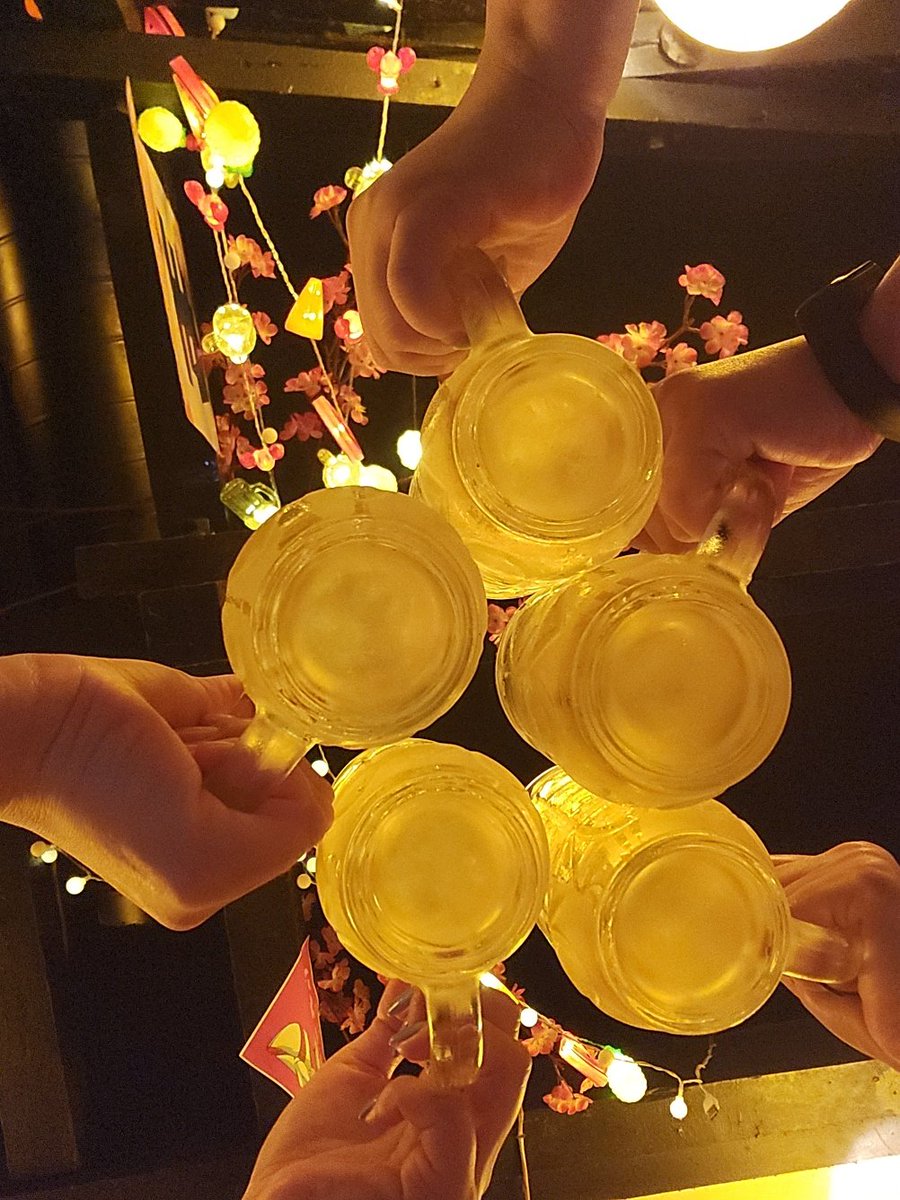 leeyooms's tweet photo. 요즘 사진찍는건 밑에서 찍는거라고
ㅋㅋㅋㅋㅋ
#홍대카이
@ddanggull_ https://t.co/Z12j5VLDFS