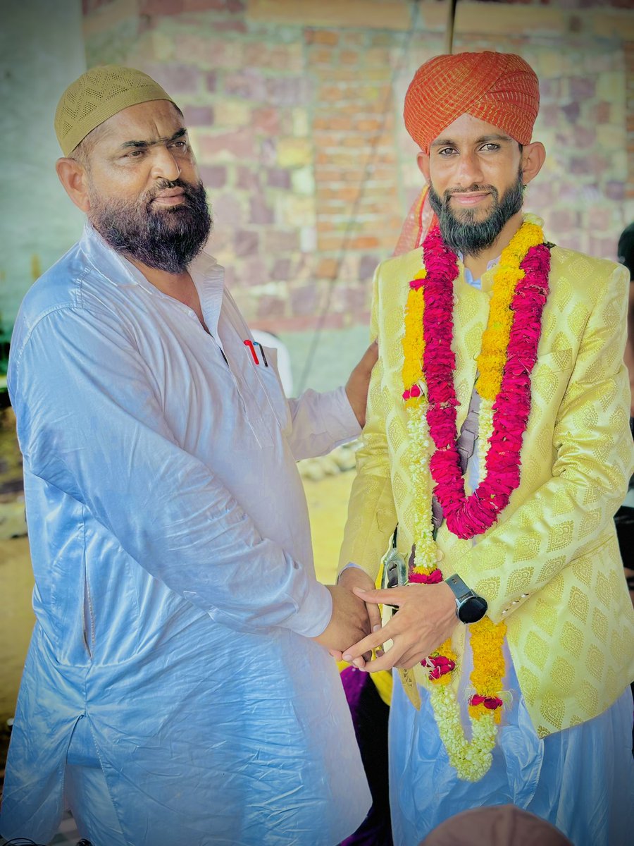 HajiMusekhan's tweet photo. आज #नायपुरा में मेहरे खान जी खालत के यहाँ आयोजित वैवाहिक कार्यक्रम सम्मिलित होकर शुभकामनाएं प्रेषित की।
#Congratulations_🙌
#Nijam_Bhai https://t.co/JRkWnw6OXe