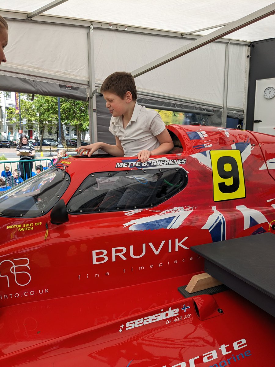 Altus School tweet media