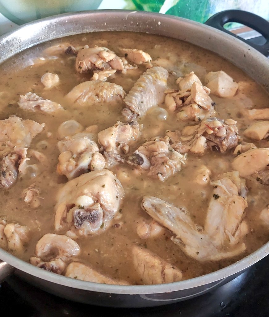 Mañana viene a comer el novio de la niña y me estoy convirtiendo en suegra por momentos (pero de las buenas, eh?)...