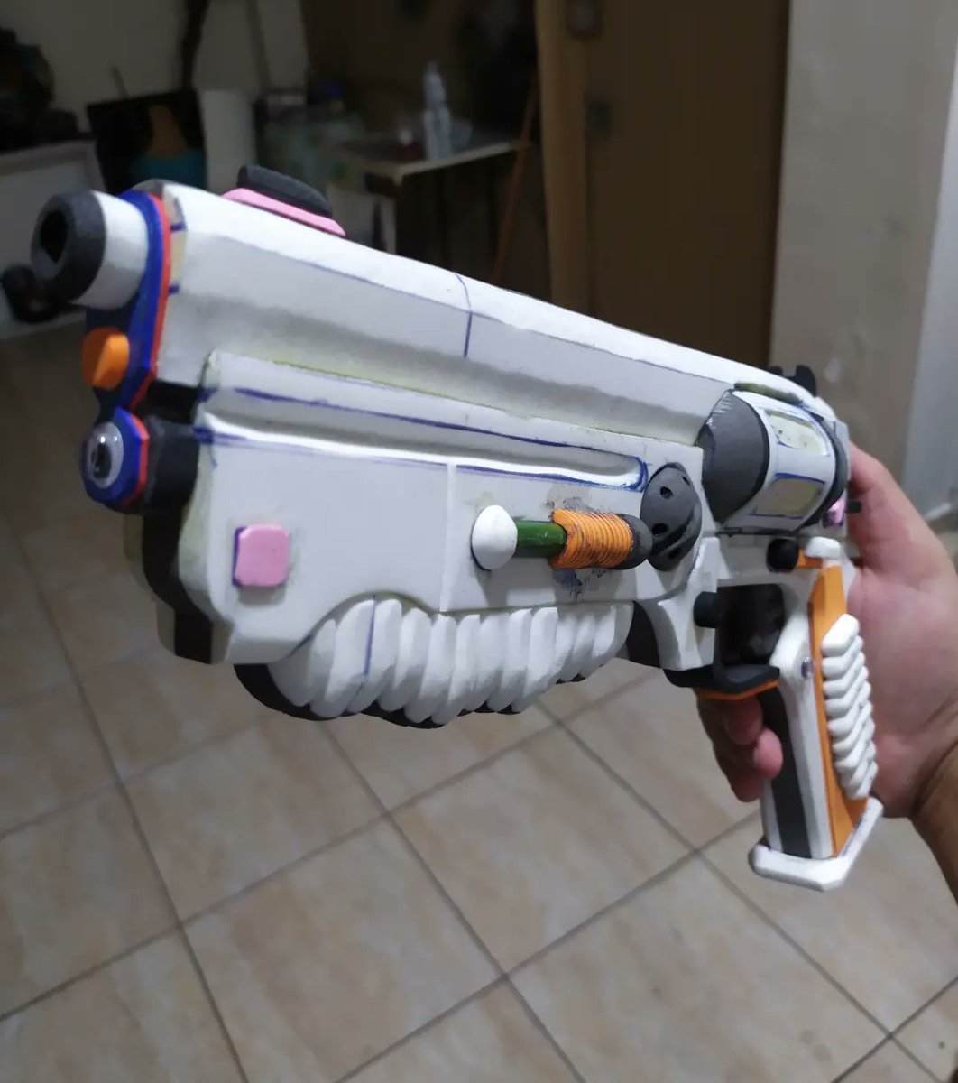 sgtgasmask's tweet photo. It's been...QUITE a bit of time since I made some thing,but here it is. The Fallout 1/Fallout TV series classic 10mm pistol,used by Maximus and the brotherhood of steel.
#cosplay #cosplayprogress #falloutcosplay #falloutcosplayer #prop #propmaking #foamprop #falloutamazon https://t.co/RvMDjv9lZL